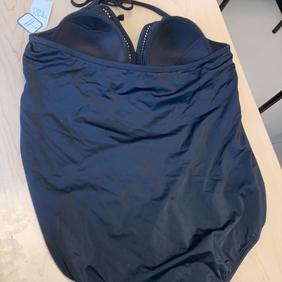 Time and Tru one piece black swimsuit sz 2X - Picture 5 of 6